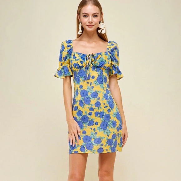 Floral Peplum Mini Dress with Ruffle Sleeves - Picture 1 of 4